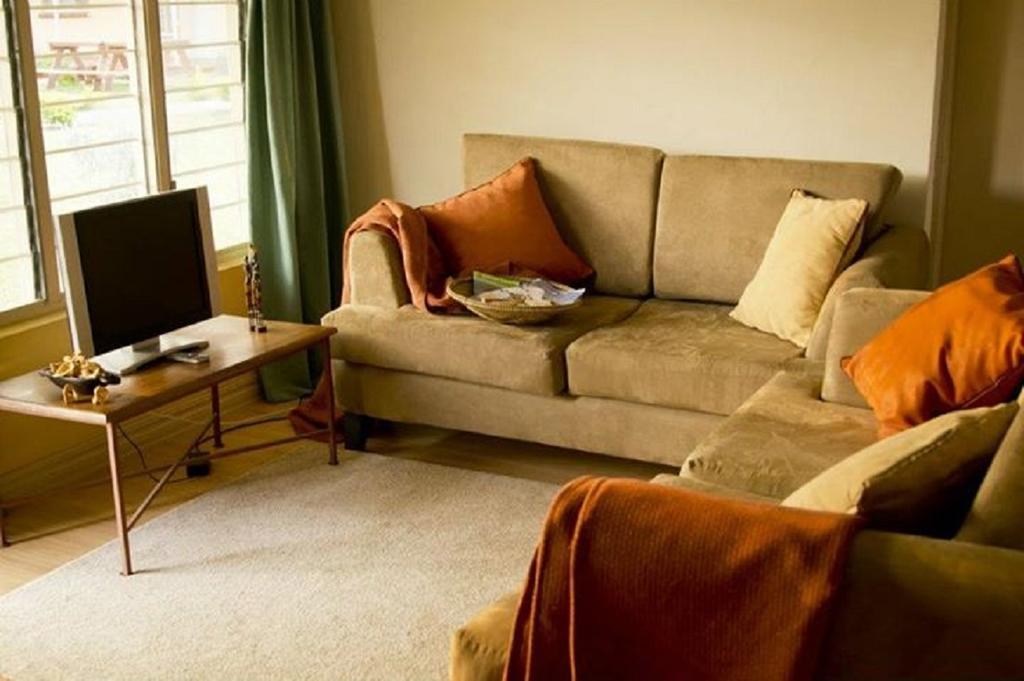 Victoria Apartments Livingstone Room photo